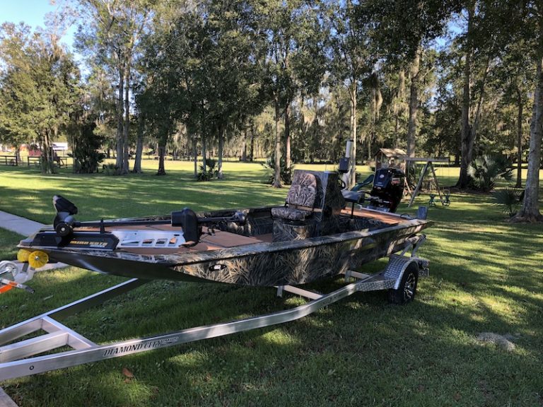 Bay Boats 53