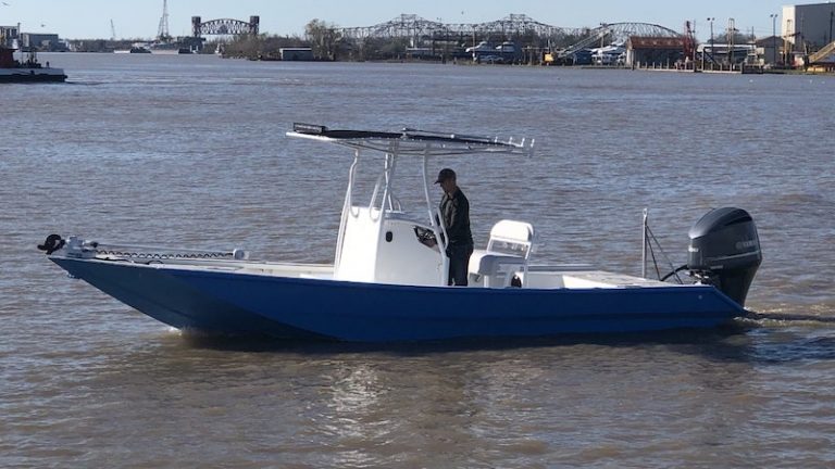 Bay Boats 59