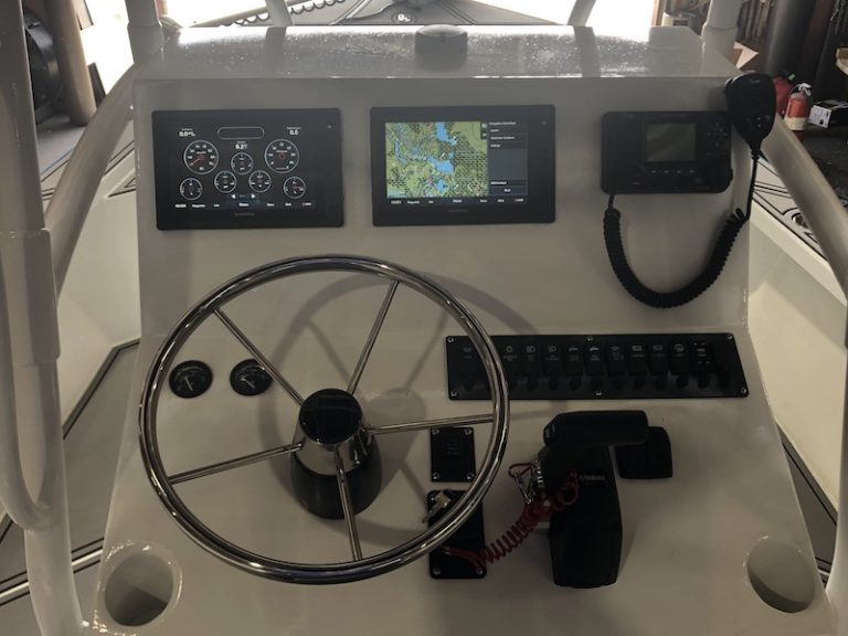 Bay Boats 61