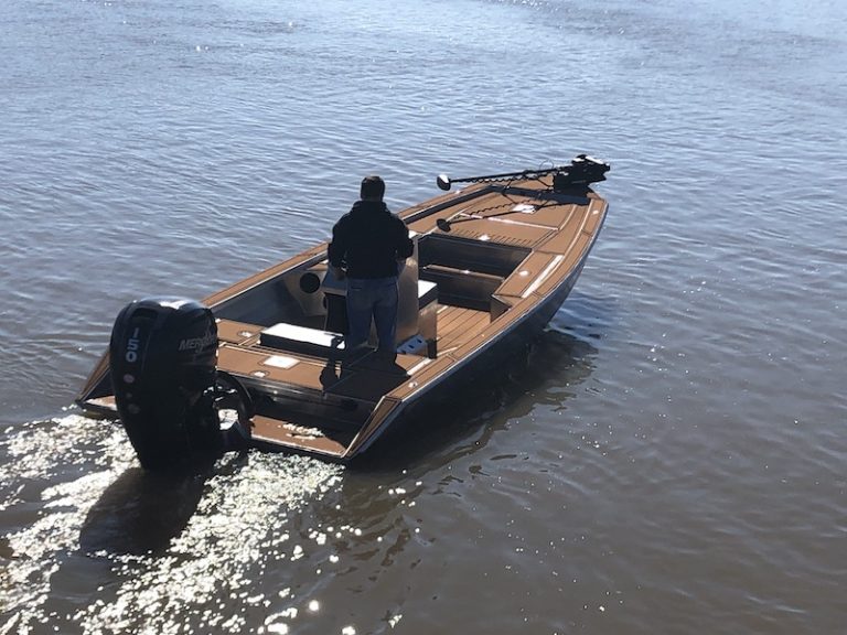 Bay Boats 63