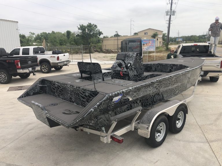 Bay Boats 73