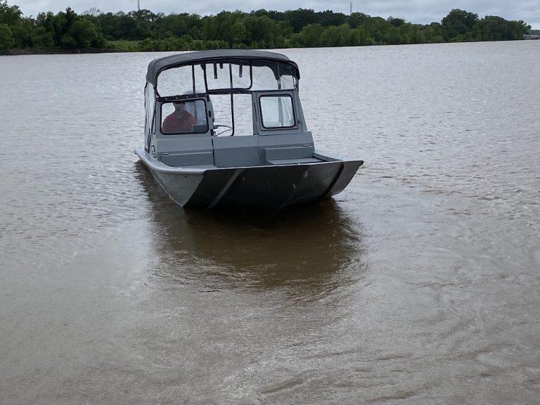 Bay Boats