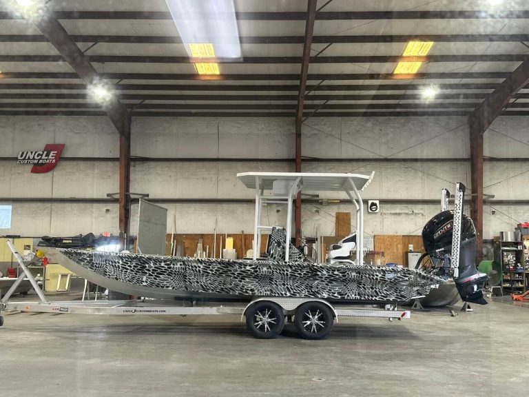 Bay Boats 22