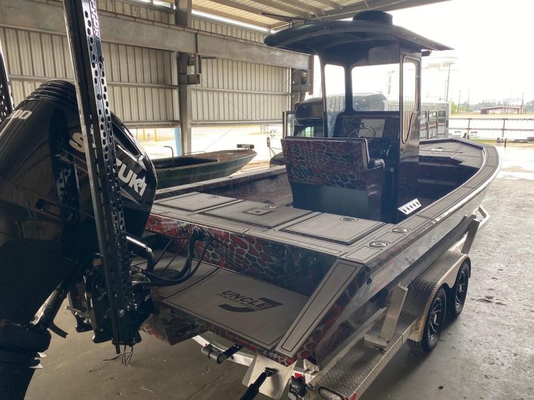 Bay Boats 18