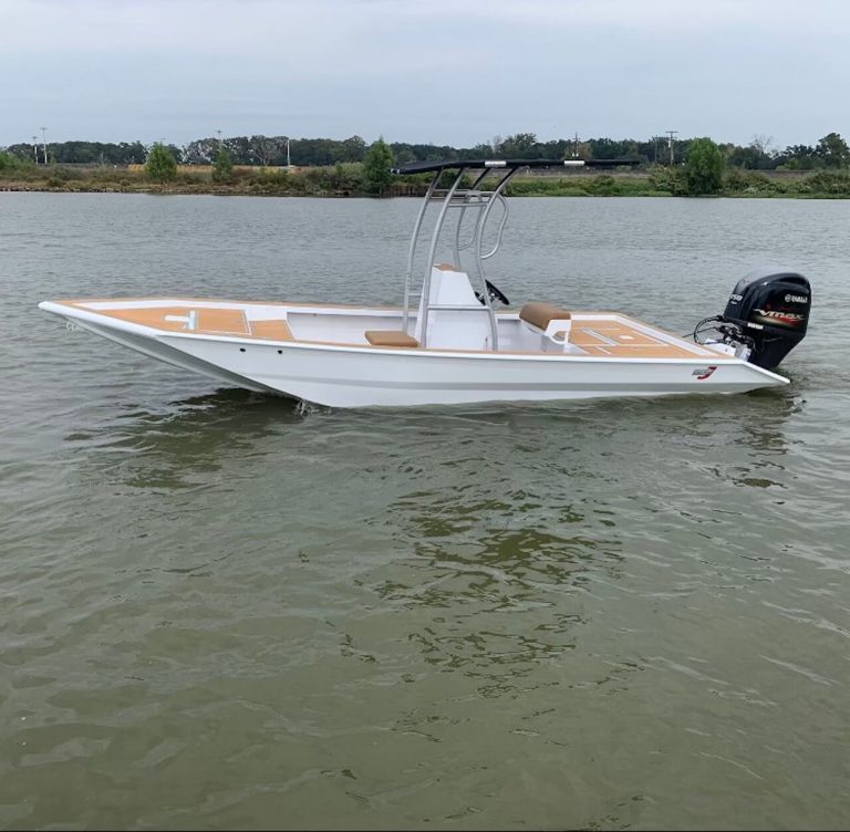 Bay Boats 19