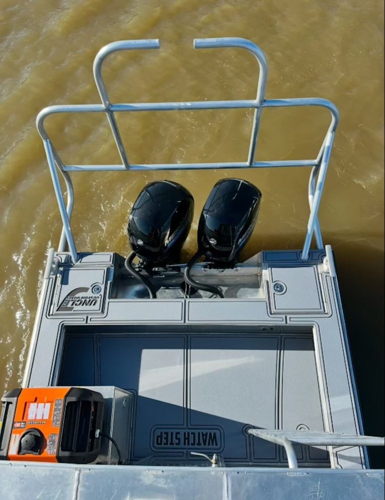 Government Boats 66