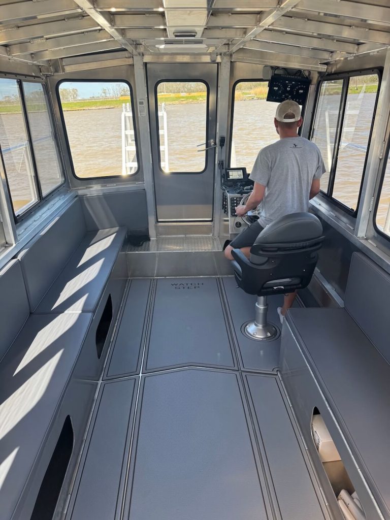 Workboats 24