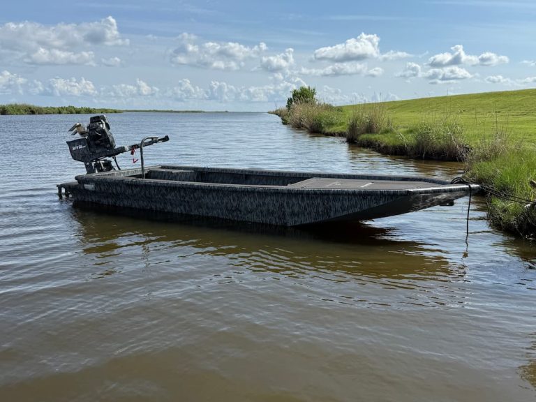 Duck Hunting Boats 19