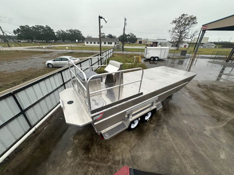 Government Boats 16